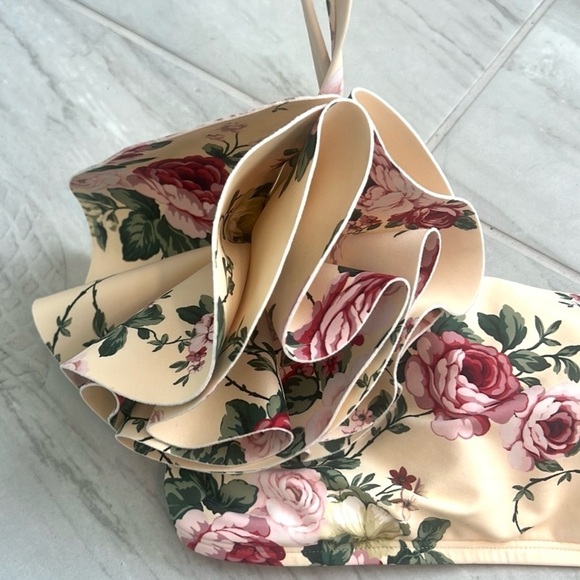 NWT,2Pc Bikini Set,Antonio Melani,Floral hipster Rosette,Statement Suit,Size Med - Picture 3 of 14